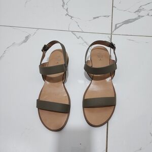 Call it spring sandals